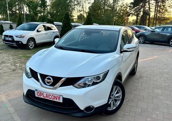 Nissan Qashqai cena 54300 przebieg: 84122, rok produkcji 2017 z Ostrołęka małe 172